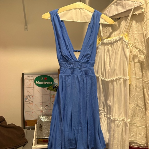 Blue dress - Picture 3 of 3